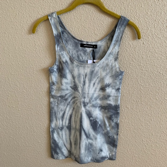 Olivaceous Tie Dyed Tank Top NWT🌴 - Picture 3 of 6